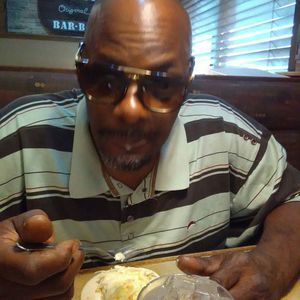 Meet your Posher, Deborah